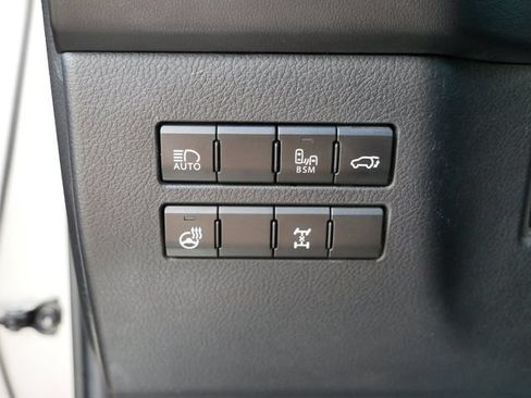 Used 2018 Lexus NX 300 AWD w/ Premium Package image 17