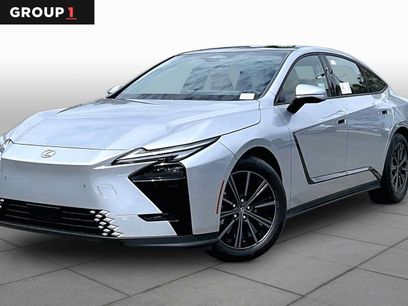 New 2026 Lexus ES 350e