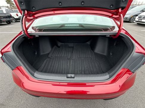 Certified 2025 Honda Accord SE image 20