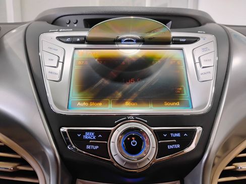 Used 2013 Hyundai Elantra Limited w/ Technology Pkg FWD image 85