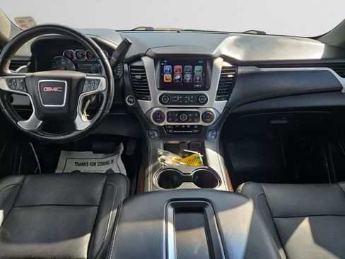 Used 2019 GMC Yukon XL SLT image 10