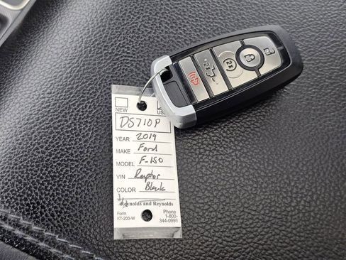 Used 2019 Ford F150 Raptor w/ Equipment Group 802A Luxury image 32