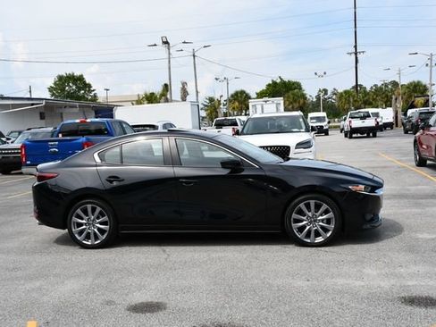 Used 2025 MAZDA MAZDA3 s FWD image 2