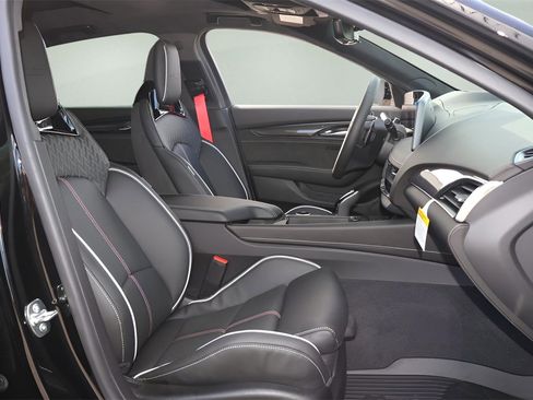 New 2026 Cadillac CT5 V Blackwing w/ Super Cruise 1 Package image 15