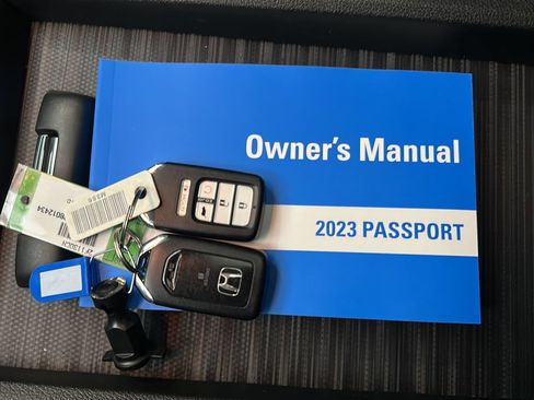 Certified 2023 Honda Passport TrailSport image 36