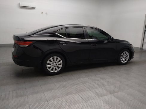 Used 2022 Nissan Sentra S image 10