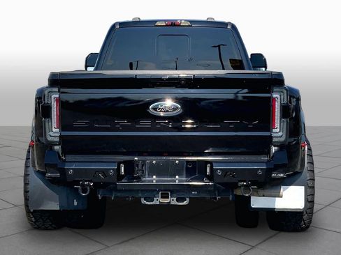 Used 2023 Ford F350 Lariat w/ Lariat Ultimate Package AWD/4WD image 5