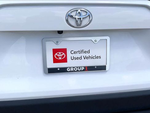 Used 2025 Toyota RAV4 LE AWD/4WD image 10