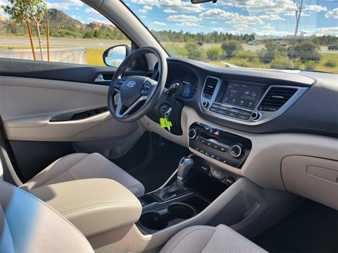 Used 2018 Hyundai Tucson SEL image 23