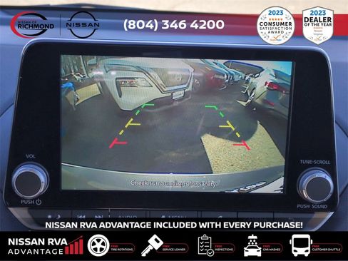 Used 2025 Nissan Sentra SV w/ Trunk Package image 19