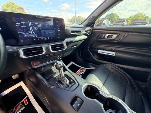 Used 2024 Ford Mustang GT Premium RWD image 27