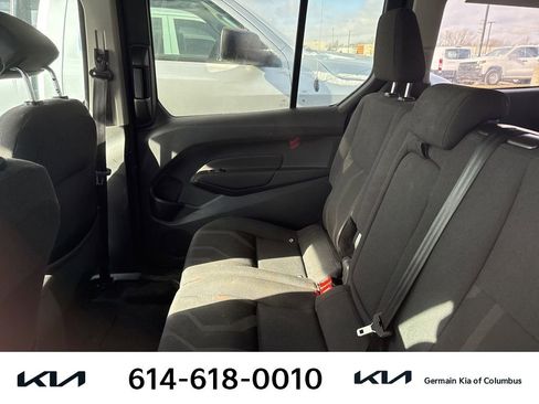 Used 2018 Ford Transit Connect XLT image 9