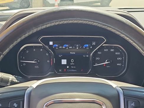 Used 2021 GMC Yukon XL SLT w/ SLT Premium Package AWD/4WD image 11