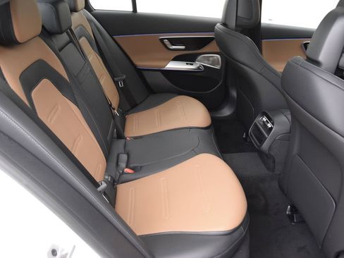 New 2026 Mercedes-Benz E 53 AMG e 4MATIC Sedan image 19