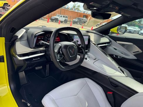 Used 2023 Chevrolet Corvette Stingray Preferred Cpe w/ 2LT image 25