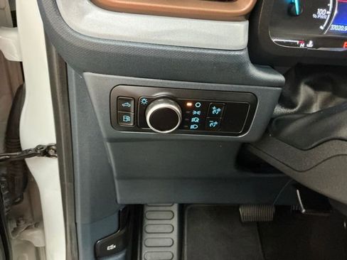 Used 2023 Ford Maverick Lariat FWD image 21