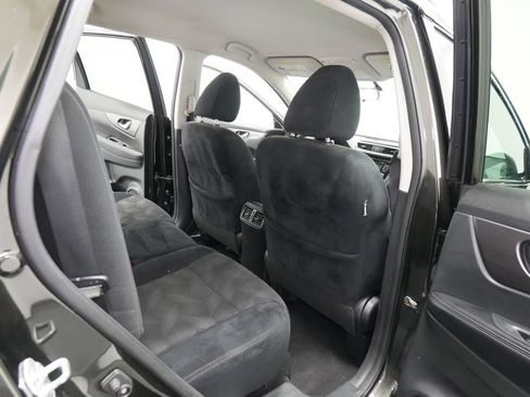 Used 2016 Nissan Rogue SV w/ SV Premium Package FWD image 26