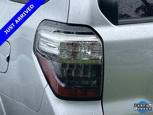 Used 2018 Toyota 4Runner SR5 Premium AWD/4WD image 8