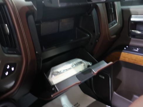 Used 2016 Chevrolet Silverado 3500 High Country w/ Duramax Plus Package image 29