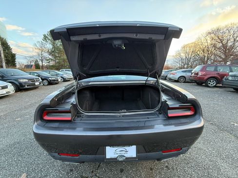 Used 2015 Dodge Challenger SXT Plus w/ Driver Convenience Group image 34