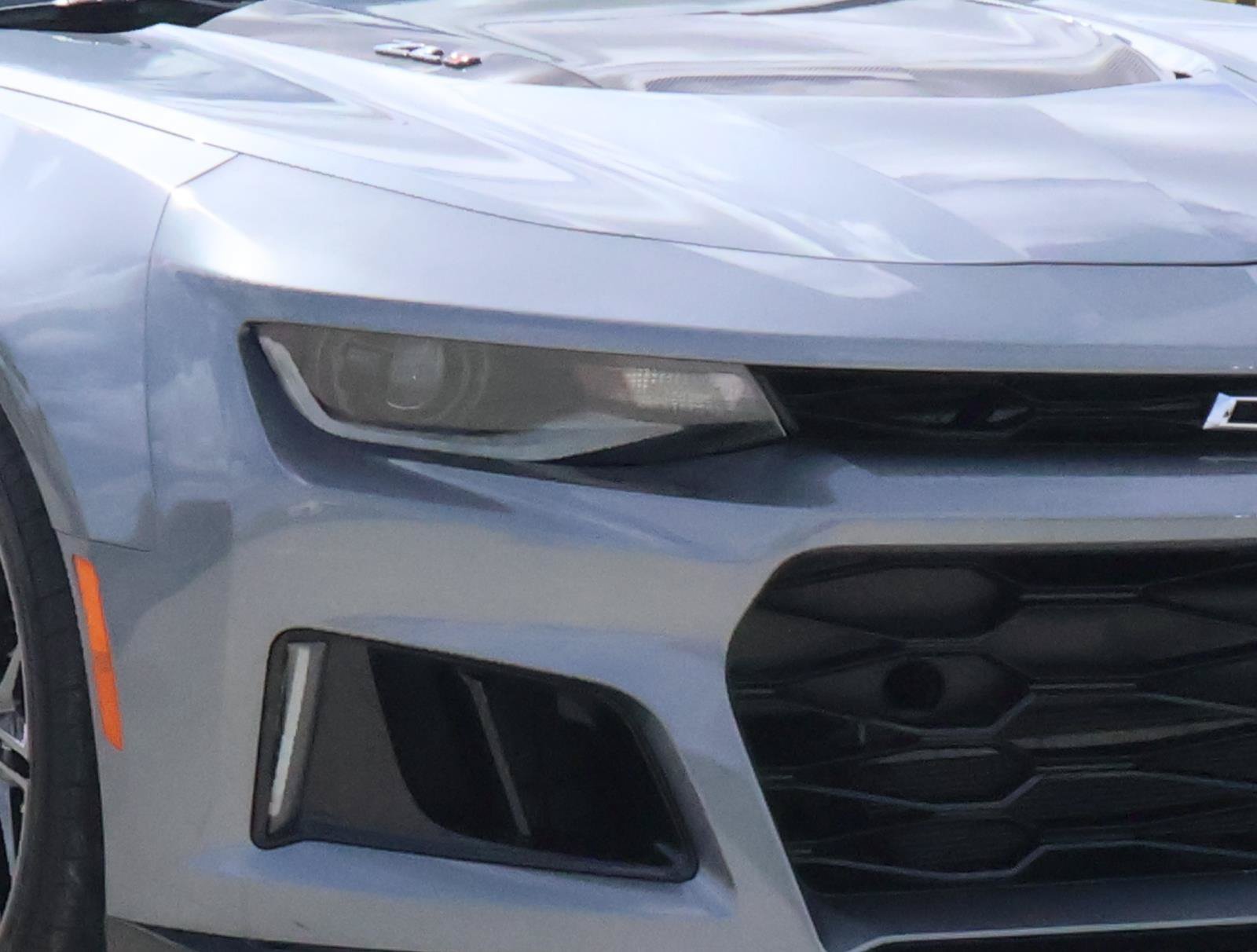 Used 2019 Chevrolet Camaro ZL1 RWD image 7