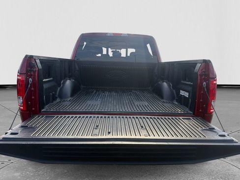 Used 2016 Ford F150 XLT w/ Equipment Group 302A Luxury image 5