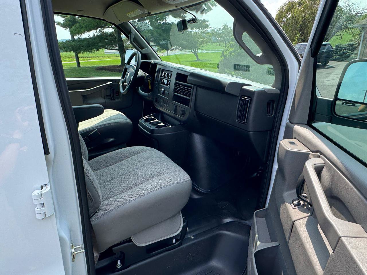 Used 2025 Chevrolet Express 2500 Extended w/ Driver Convenience Package RWD image 11