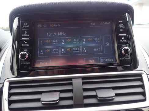 Used 2018 Mitsubishi Eclipse Cross ES FWD image 19