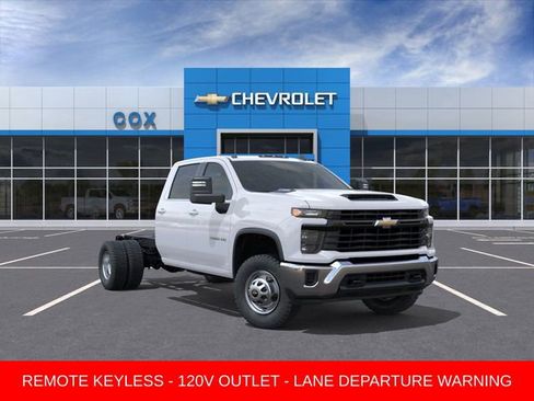 New 2026 Chevrolet Silverado 3500 W/T w/ WT Convenience Package AWD/4WD image 1
