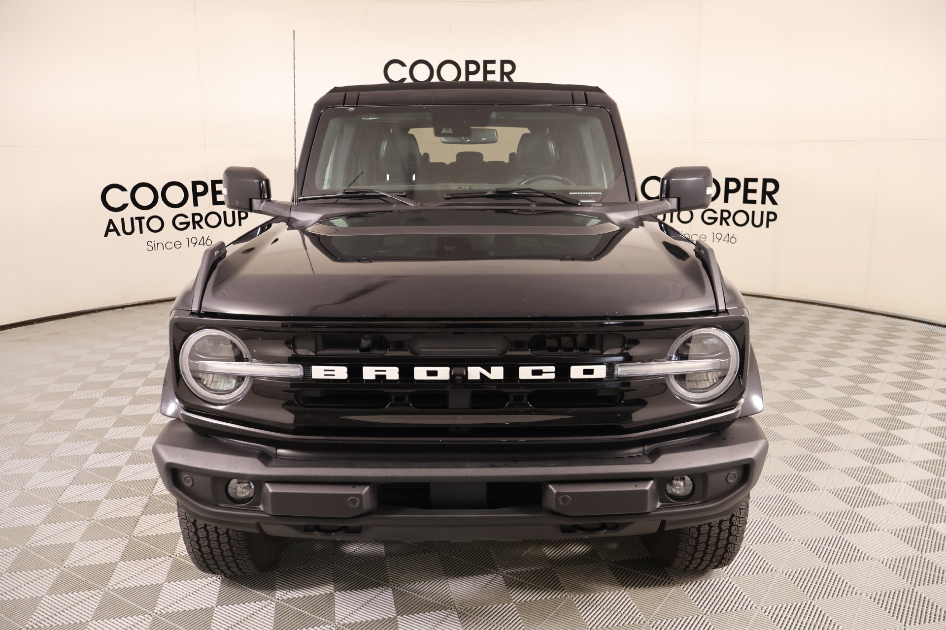 Used 2023 Ford Bronco Outer Banks AWD/4WD image 10