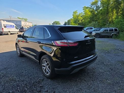 Used 2024 Ford Edge SEL w/ Convenience Package AWD/4WD image 6