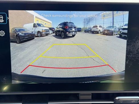 Used 2024 Hyundai Kona SEL w/ Convenience Package FWD image 25