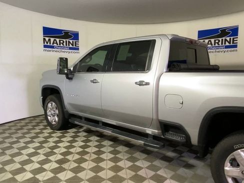 Used 2020 Chevrolet Silverado 2500 LTZ w/ LTZ Premium Package AWD/4WD image 8