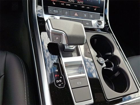 New 2026 Audi Q7 2.0T Premium image 12