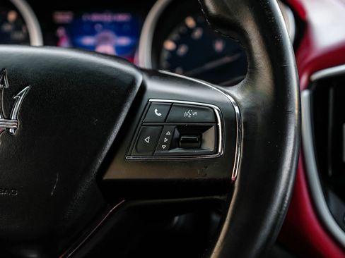 Used 2014 Maserati Ghibli image 19
