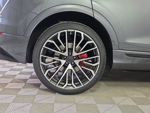 New 2026 Audi SQ8 Prestige AWD/4WD image 7