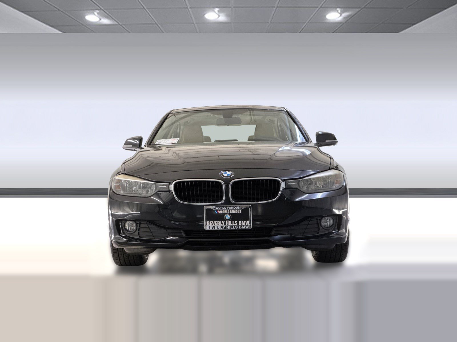 Used 2013 BMW 320i Sedan RWD image 6