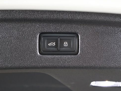 Used 2022 Audi S5 Premium image 20