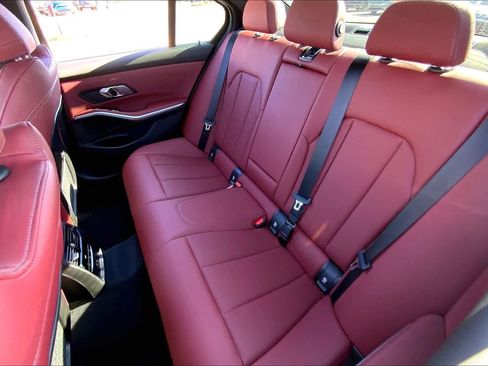 Certified 2023 BMW 330i Sedan image 21