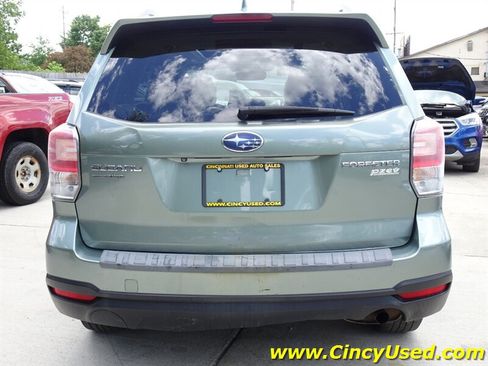 Used 2017 Subaru Forester 2.5i Premium w/ Popular Package #2A AWD/4WD image 7