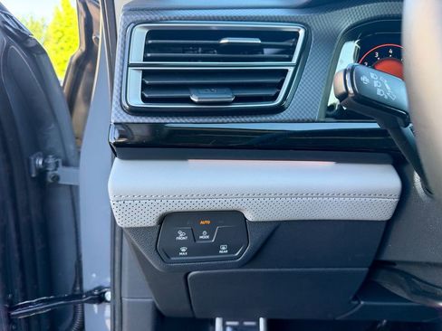 New 2026 Volkswagen Atlas Peak Edition AWD/4WD image 21