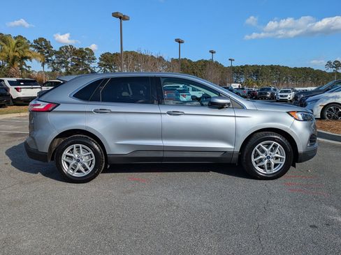 Certified 2022 Ford Edge SEL w/ Convenience Package image 3
