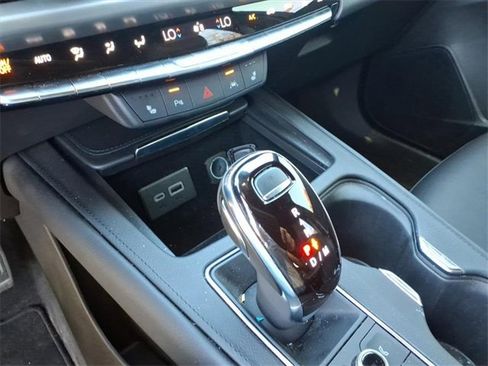 Used 2024 Cadillac XT4 Sport w/ Cold Weather Package image 20