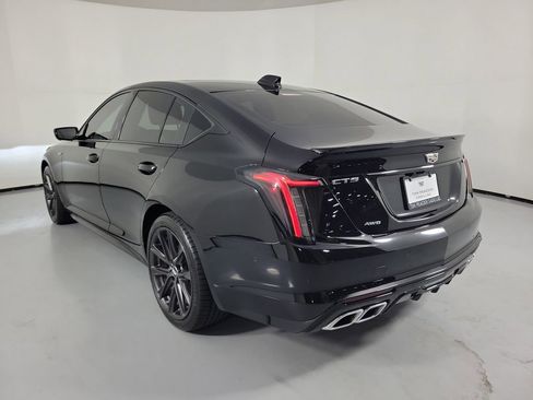 Used 2025 Cadillac CT5 V AWD/4WD image 3