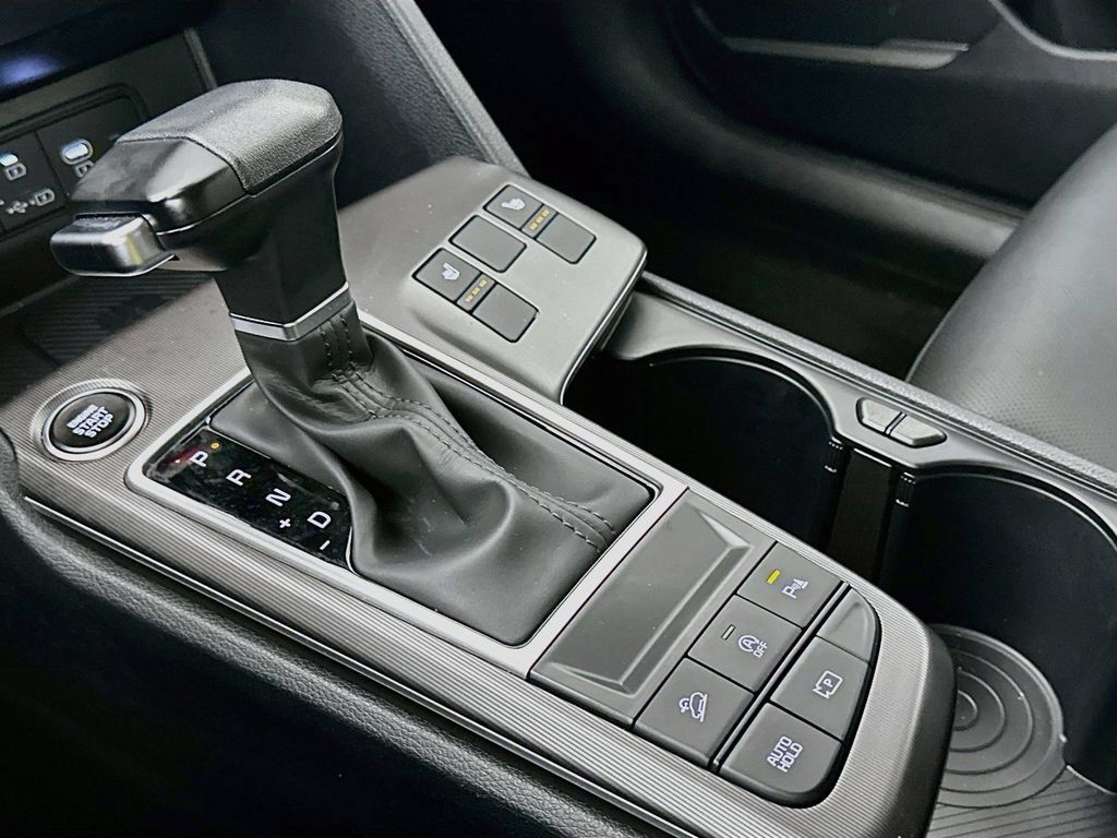 Certified 2026 Kia Sportage EX AWD/4WD image 25