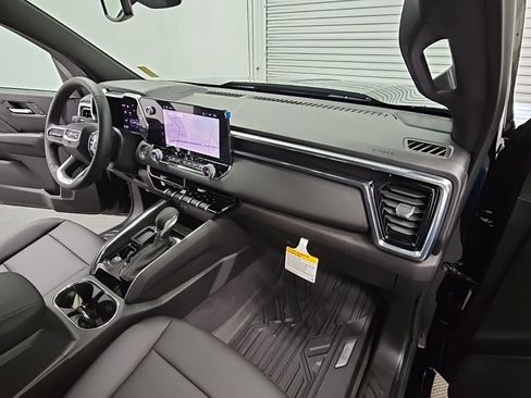 New 2026 GMC Canyon Elevation w/ Convenience Package image 40