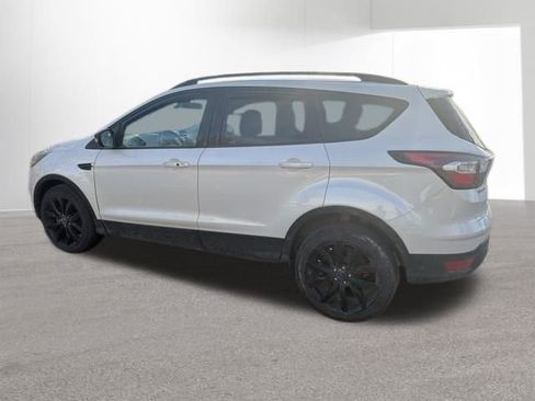 Used 2017 Ford Escape Titanium image 25