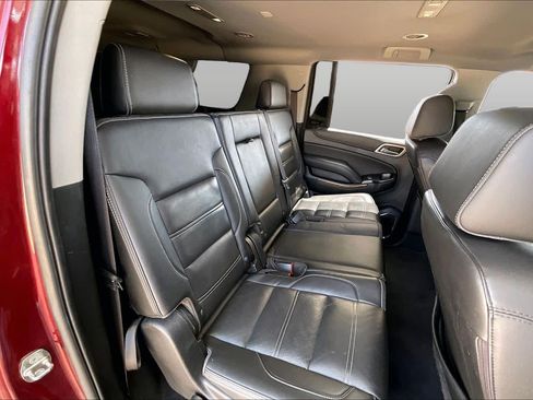 Used 2020 GMC Yukon XL Denali RWD image 18