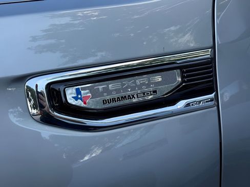 New 2026 GMC Sierra 1500 SLT AWD/4WD image 4