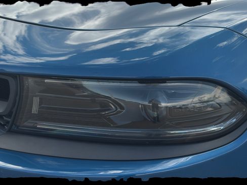 Used 2022 Dodge Charger Scat Pack w/ Dynamics Package RWD image 10